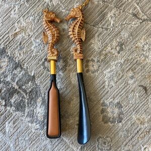 Mid Century Shoe horn and brush set / Seahorse handles Souvenir from Jamaica